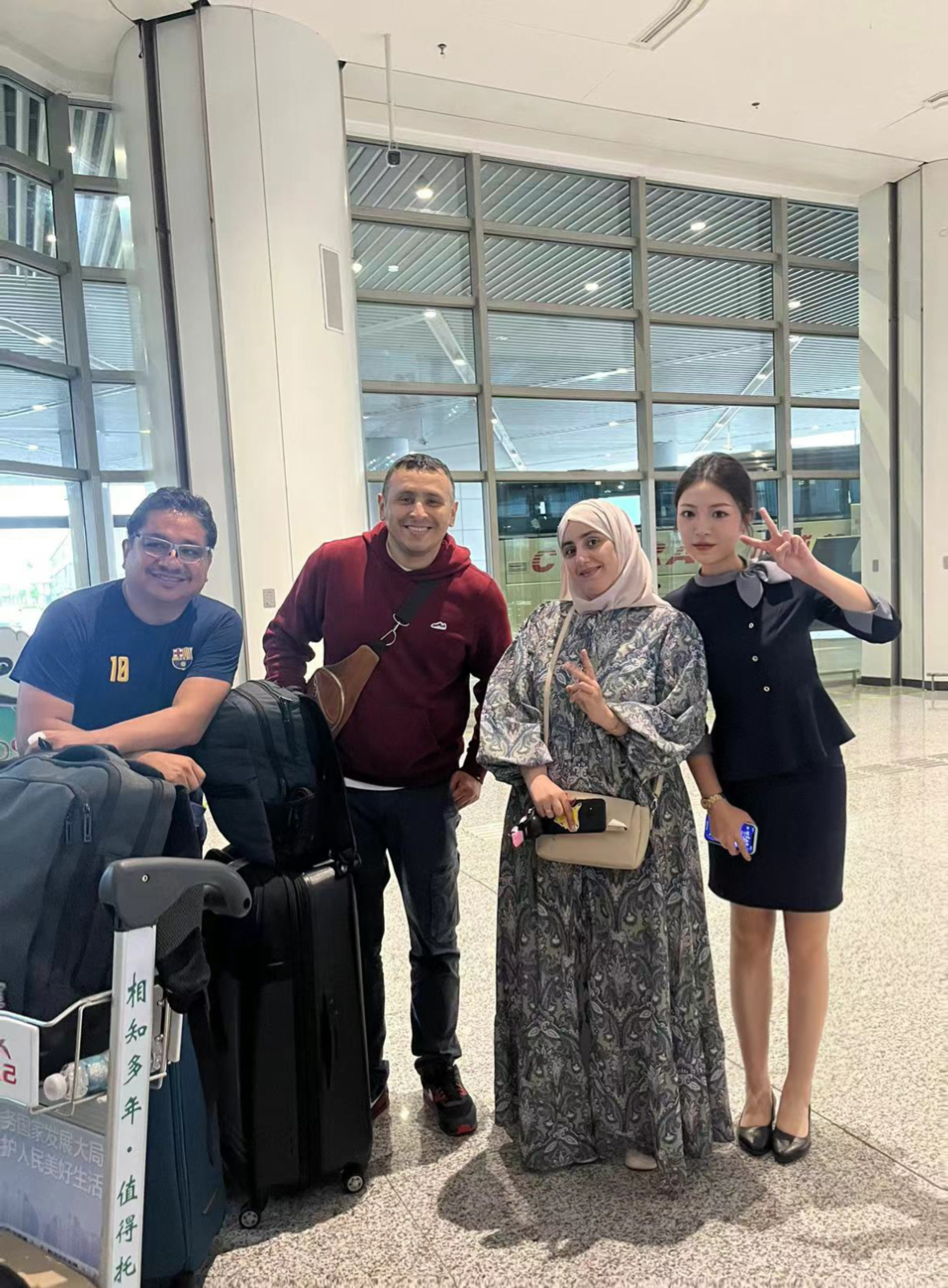 �츮�л���ר�ߣ�׿Խ������רҵ����������������ӭ����������